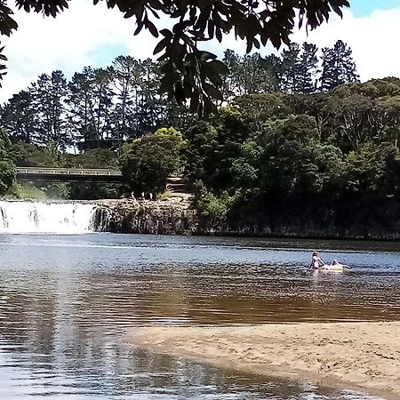 Waterfalls Estate - Motel & Campground Paihia Eksteriør billede