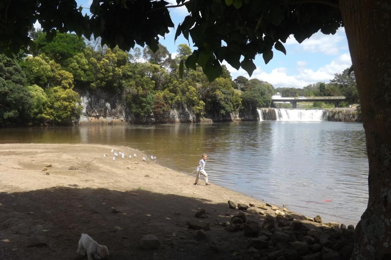 Waterfalls Estate - Motel & Campground Paihia Eksteriør billede